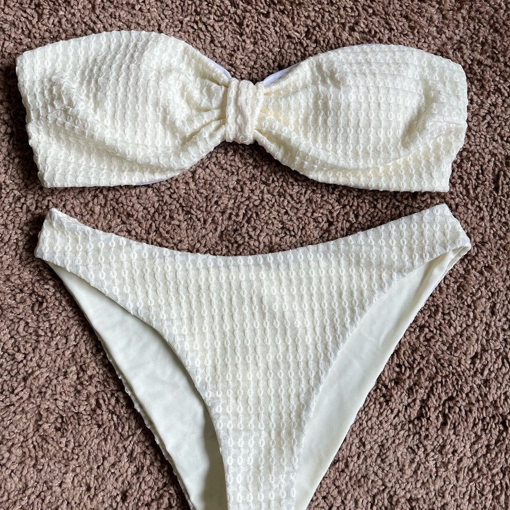 SHEIN Cream Textured Bikini Set